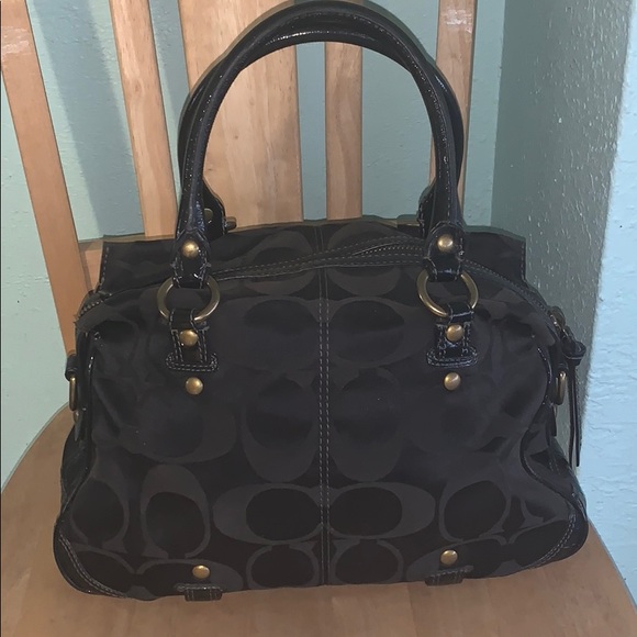 Coach purse - Picture 3 of 6